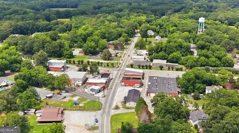View/Area - 115 S Broad St, Bowman, GA 30624 photo 5 of 5