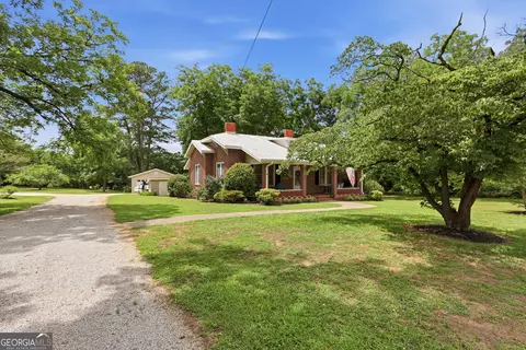 Other - 115 S Broad St, Bowman, GA 30624 photo 2 of 11