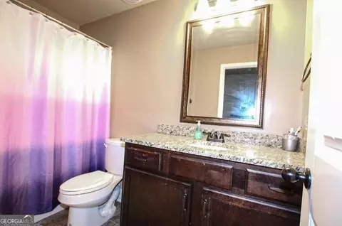 Bath - 203 Ousley Way, Perry, GA 31069 photo 5 of 5