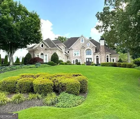 6630 Sunbriar Dr, Cumming, GA 30040