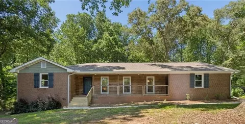 642 Sheppard Rd, Stone Mountain, GA 30083