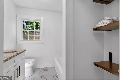 Bath - 239 Wilcox Rd, Lagrange, GA 30241 photo 1 of 3