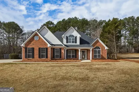 122 Shadow Lake Dr, Conyers, GA 30094