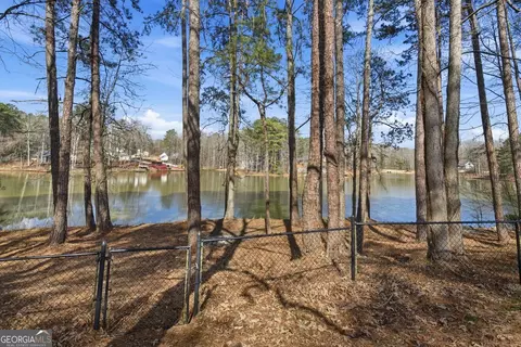 View/Area - 290 The Falls Blvd, Covington, GA 30016 photo 2 of 2