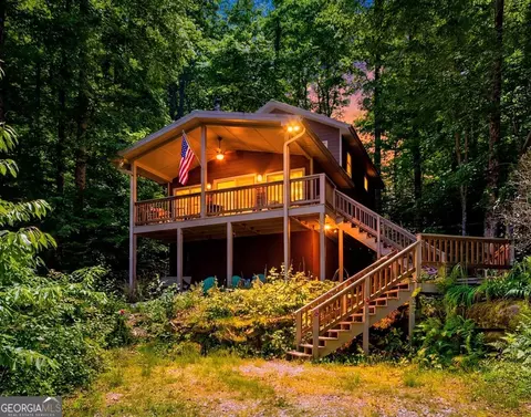 92 Boulder Ln, Rabun Gap, GA 30568