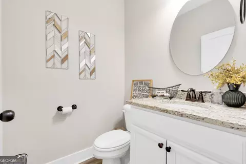 Bath - 1577 Stark Rd, Jackson, GA 30233 photo 3 of 4