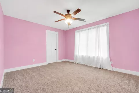 Bedroom - 1577 Stark Rd, Jackson, GA 30233 photo 6 of 10