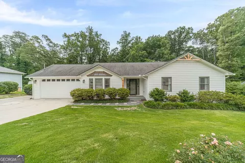 498 Slew Ave, Lawrenceville, GA 30043