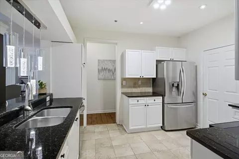 Kitchen - 227 Edinburgh Ct, Milton, GA 30004 photo 2 of 3