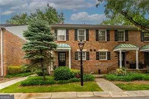 6700 Roswell Rd #17A, Atlanta, GA 30328