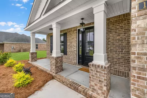 Exterior - 120 Stadium Dr, Guyton, GA 31312 photo 8 of 15