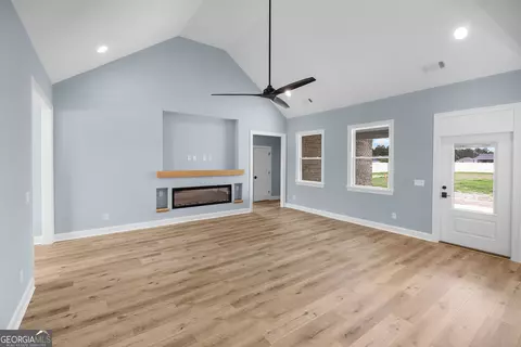 Living - 120 Stadium Dr, Guyton, GA 31312 photo 1 of 2