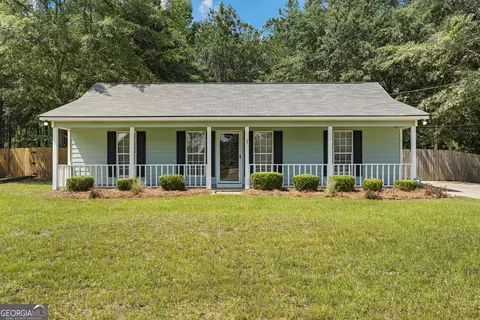 37 Shadowridge Dr, Phenix City, AL 36869