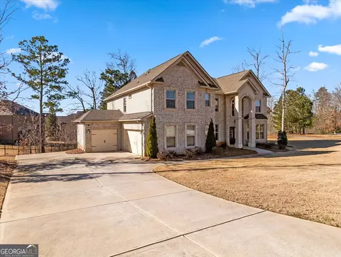 Exterior - 191 Crystal Lake Blvd, Hampton, GA 30228 photo 2 of 9