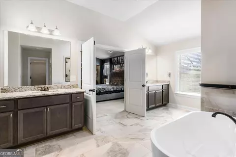 Entry Way - 191 Crystal Lake Blvd, Hampton, GA 30228 photo 5 of 8