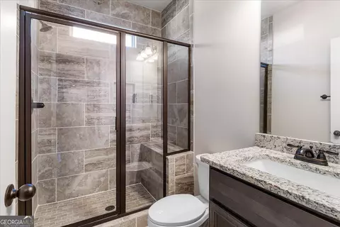 Bath - 191 Crystal Lake Blvd, Hampton, GA 30228 photo 1 of 5