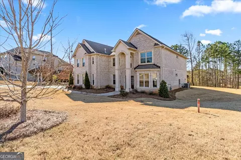 Exterior - 191 Crystal Lake Blvd, Hampton, GA 30228 photo 3 of 9