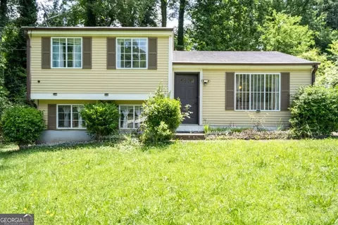 726 Lawndale Ct, Norcross, GA 30093