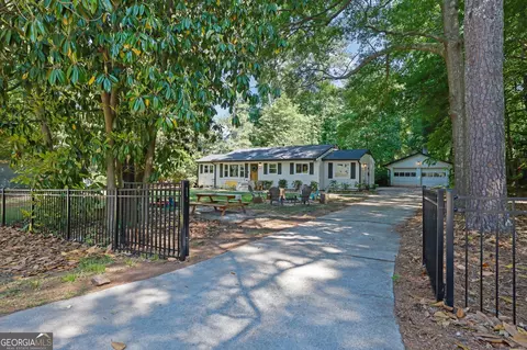 3990 Williams St, Clarkston, GA 30021