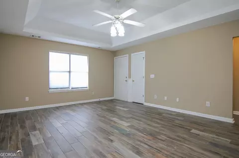 Living - 103 Eagles Rdg, Warner Robins, GA 31093 photo 2 of 3