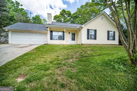 1059 Bridle Creek Dr, Flowery Branch, GA 30542