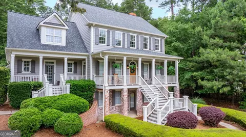 300 Tarragon Dr, Fayetteville, GA 30215