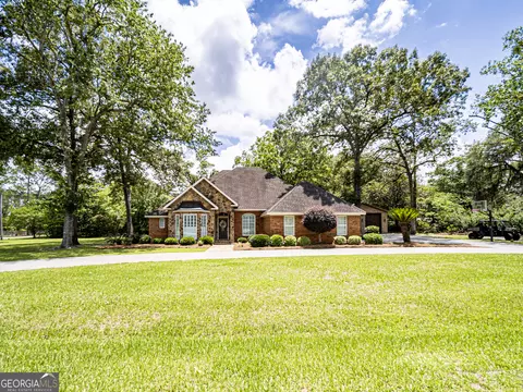 603 Newton Dr, Adel, GA 31620
