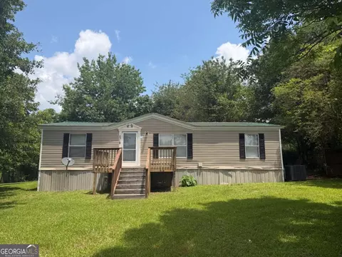 4128 Price Rd, Gainesville, GA 30506