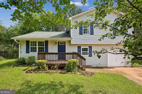 658 Earl North Rd, Newnan, GA 30263