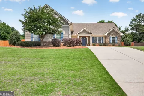 Exterior - 1251 Daniel Dr, Jefferson, GA 30549 photo 4 of 17