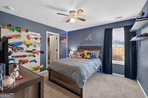 Bedroom - 1251 Daniel Dr, Jefferson, GA 30549 photo 7 of 13