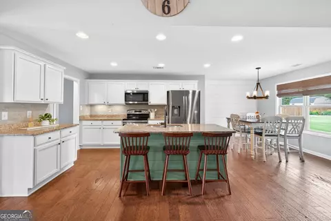 Kitchen - 1251 Daniel Dr, Jefferson, GA 30549 photo 1 of 4