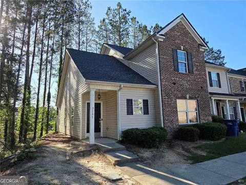 2555 Flat Shoals Rd #2701, Atlanta, GA 30349