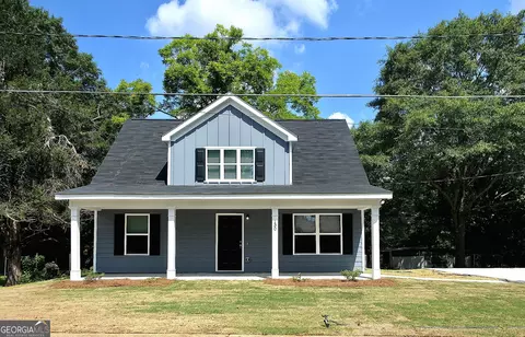 130 Mckinley Dr, Athens, GA 30601