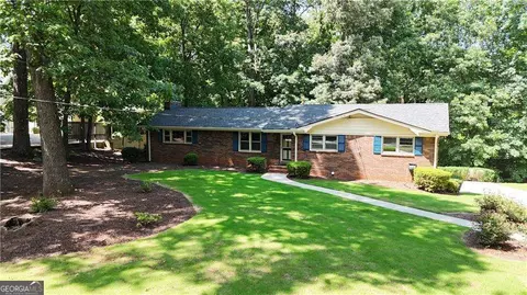 1179 Pathfinder Rd, Marietta, GA 30066