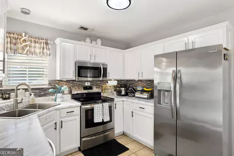 360 Amanda Dr, Gray, GA 31032 photo 8