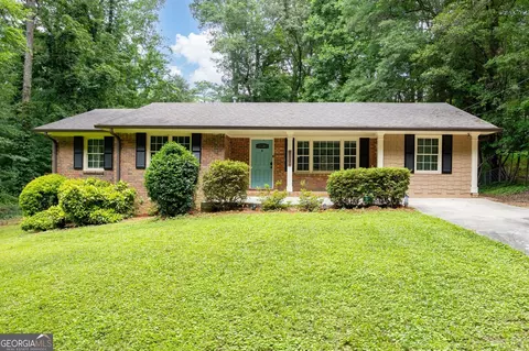 5936 Brookdale Ln SW, Mableton, GA 30126