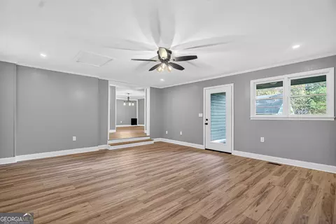 Living - 508 S Lee St, Lagrange, GA 30240 photo 4 of 4