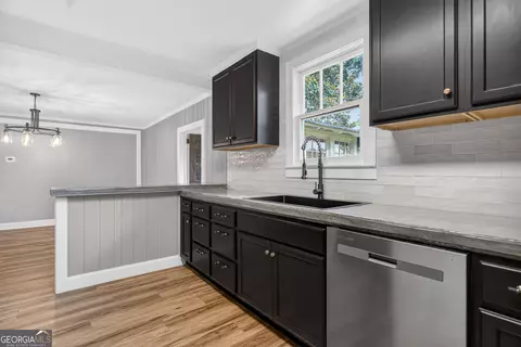 Kitchen - 508 S Lee St, Lagrange, GA 30240 photo 1 of 3