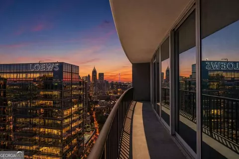 1080 Peachtree St NE #3304, Atlanta, GA 30309