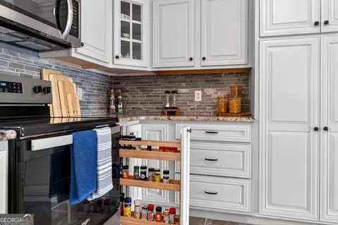 Kitchen - 792 Ellis Rd, Elko, GA 31025 photo 5 of 9