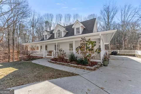 3523 Lighthouse Ln, Gainesville, GA 30504
