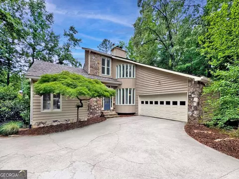 10550 Haynes Bridge Rd, Alpharetta, GA 30022