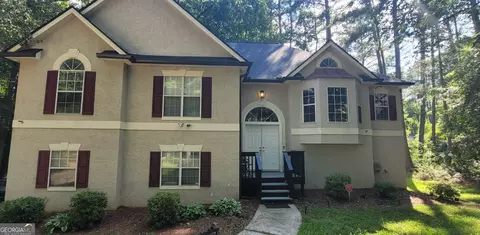 56 Montpelier Pl, Sharpsburg, GA 30277