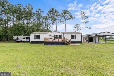 524 Smith Rd, Waycross, GA 31503