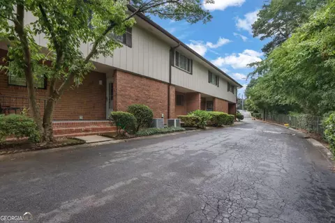 2524 Bradford Sq NE, Atlanta, GA 30345