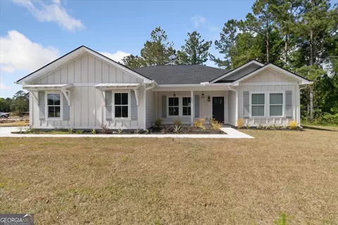 1681 Ashantilly Dr, Darien, GA 31305