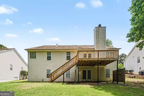 Exterior - 2075 Heatherton Rd, Dacula, GA 30019 photo 5 of 6