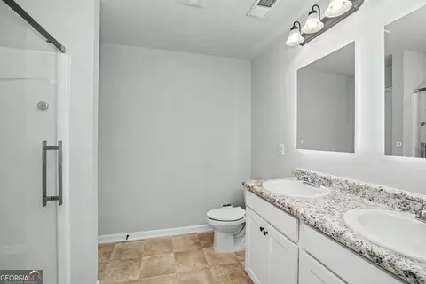 Bath - 195 Skipjack Ct, Covington, GA 30016 photo 1 of 1