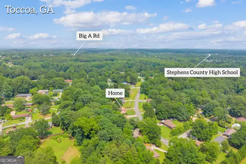 View/Area - 751 Collier Rd, Toccoa, GA 30577 photo 3 of 13